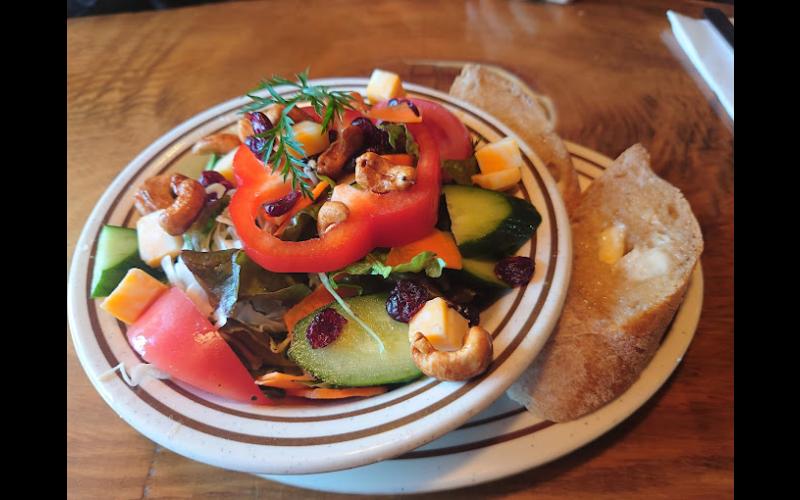 cranberry cashew salad